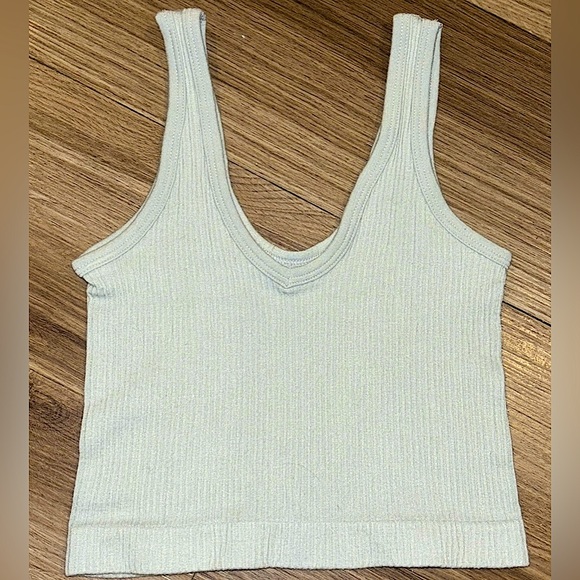 (5) UO | out from under ribbed tank tops - Picture 4 of 4